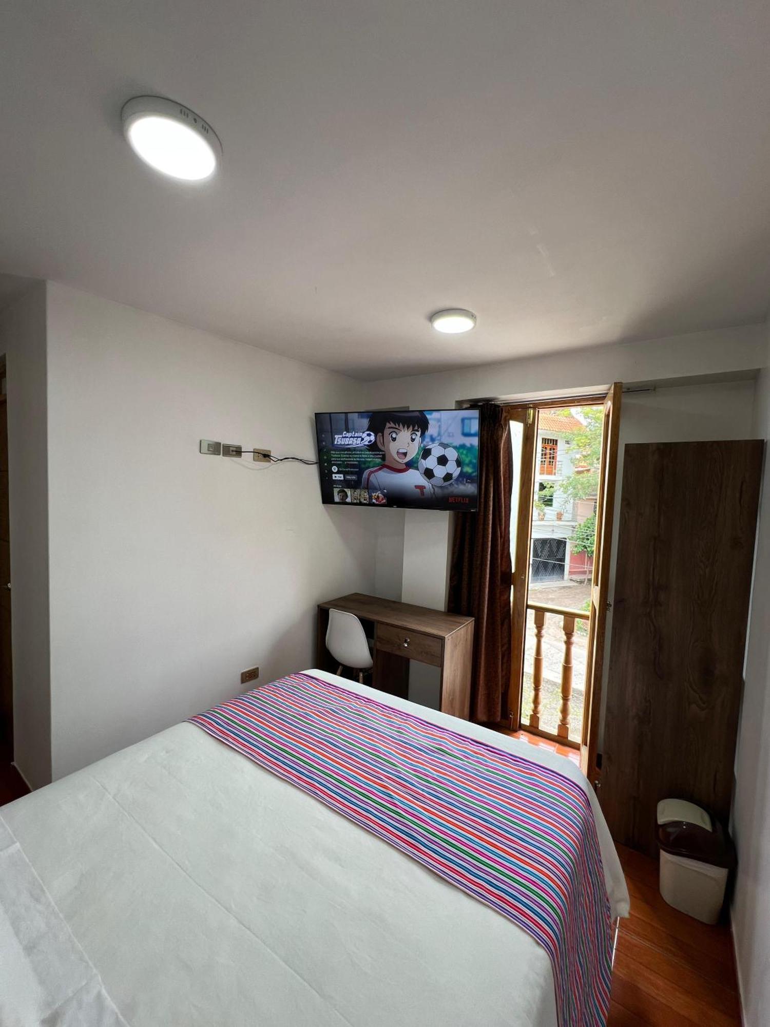 Golden Paris Hotel "Descuentos Junio" Ayacucho Eksteriør billede